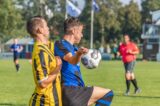 S.K.N.W.K. 1 - Kruiningen 1 (comp.) seizoen 2021-2022 (49/99)